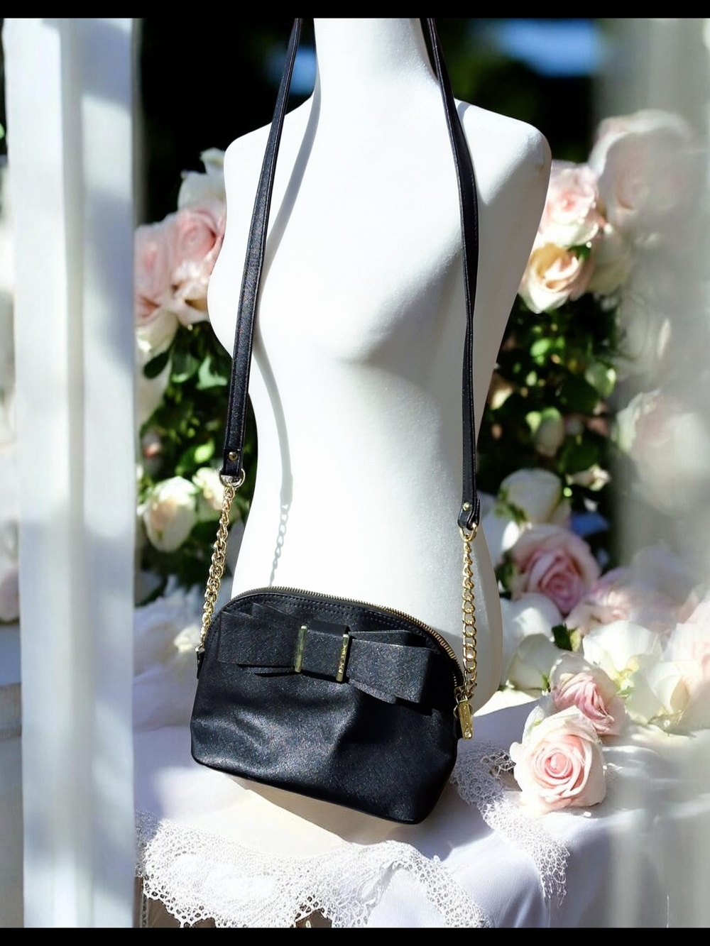 Vintage Betsey Johnson Black Saffiano Bow Dome Crossbody Bag